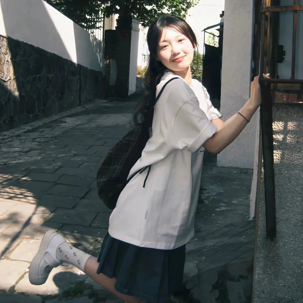 东风 海报